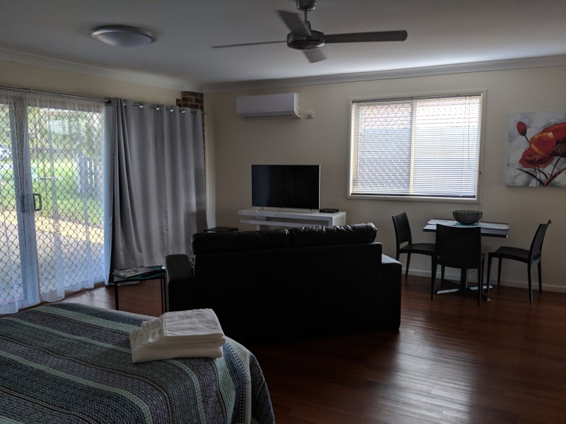 8 Kyler Court, Mudgeeraba QLD 4213