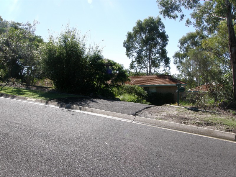59 Saunders Drive, Bonogin QLD 4213