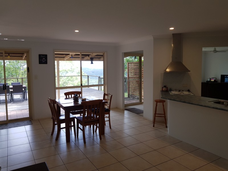 59 Saunders Drive, Bonogin QLD 4213