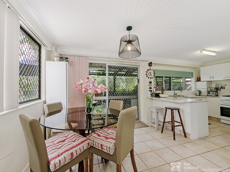 18 The Grange, Nerang QLD 4211