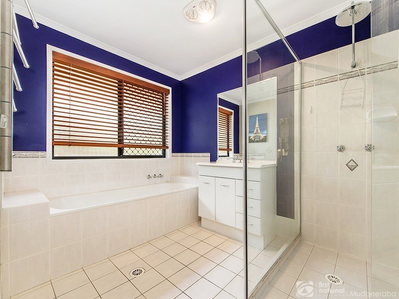 19 Asperia Street, Reedy Creek QLD 4227