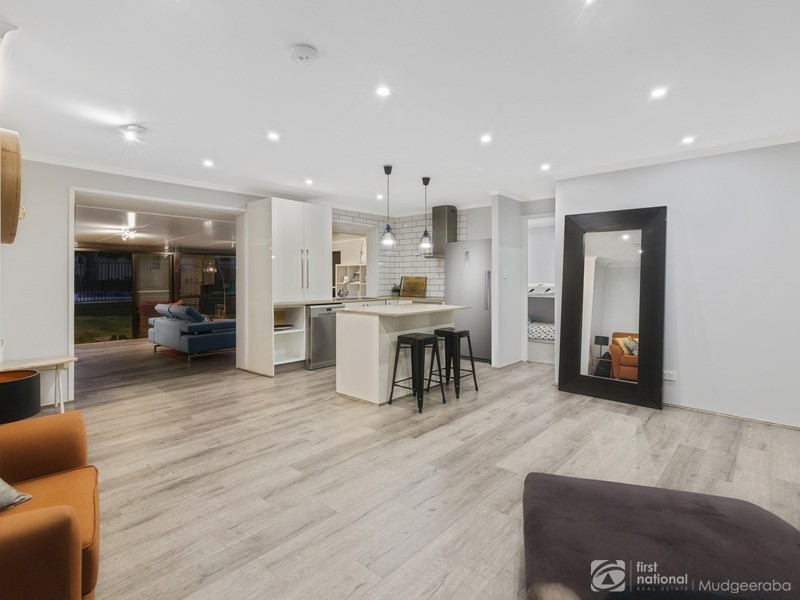 18 Branston Court, Nerang QLD 4211