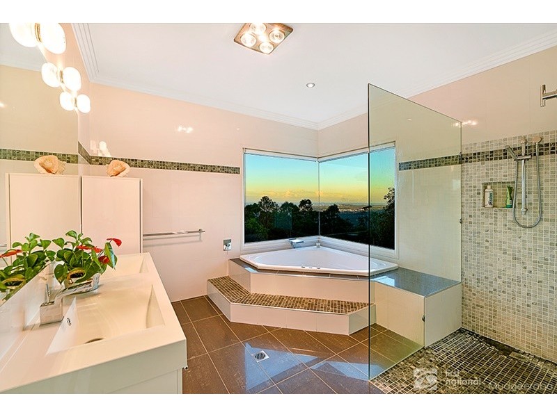 443 The Panorama, Tallai QLD 4213