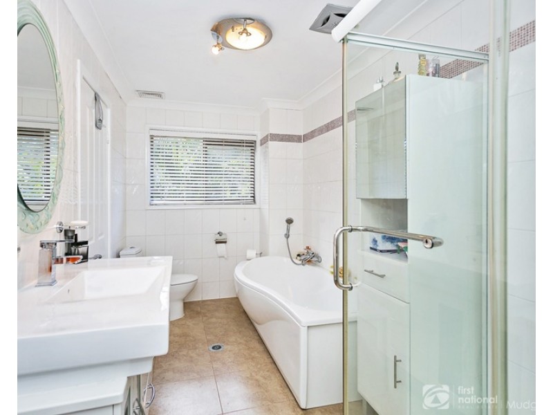 80 John Rogers Road, Mudgeeraba QLD 4213