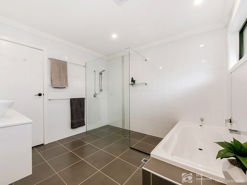 5 Milky Way, Mudgeeraba QLD 4213