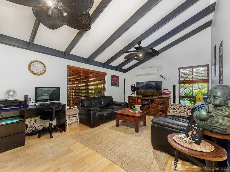 7 Twilight Drive, Mudgeeraba QLD 4213