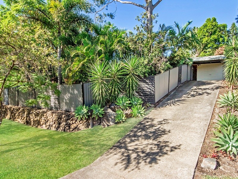 7 Twilight Drive, Mudgeeraba QLD 4213