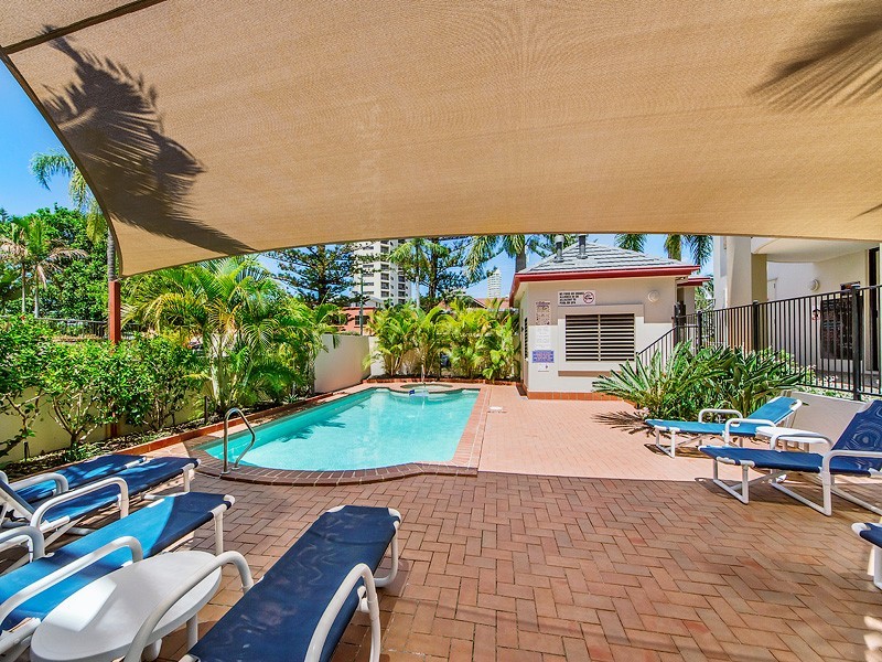 5/5 Fourth Avenue, Burleigh Heads QLD 4220