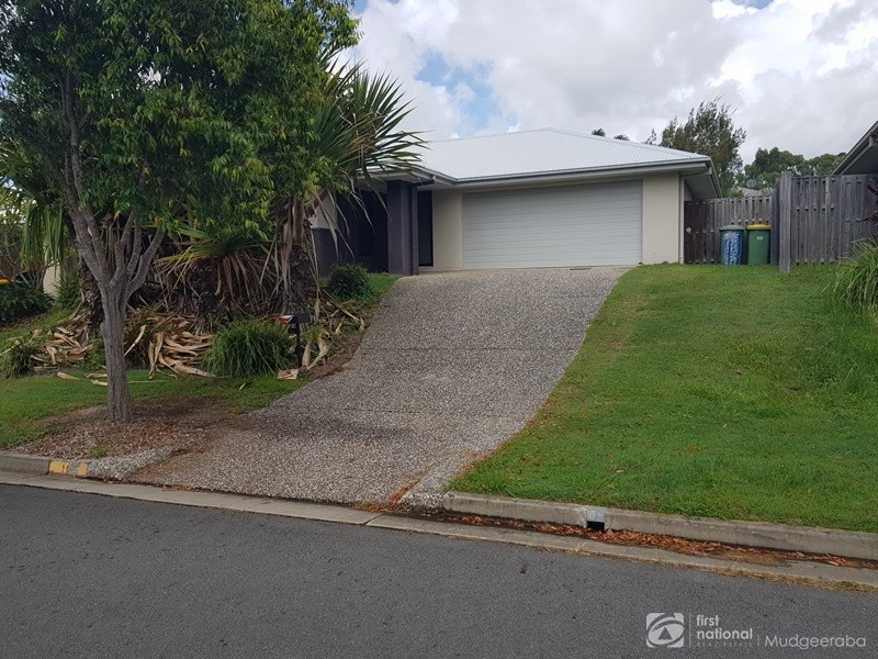 108 Observatory Drive, Reedy Creek QLD 4227