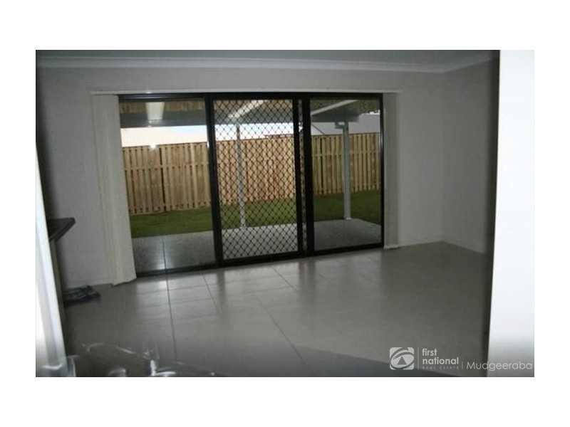 108 Observatory Drive, Reedy Creek QLD 4227
