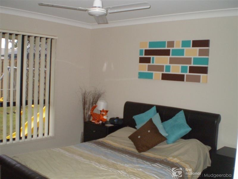 108 Observatory Drive, Reedy Creek QLD 4227