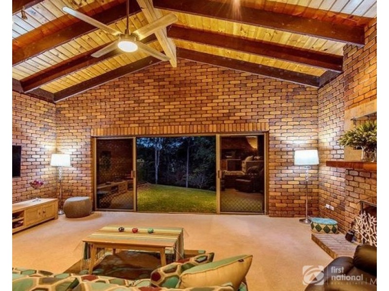 73 Tallai Road, Tallai QLD 4213