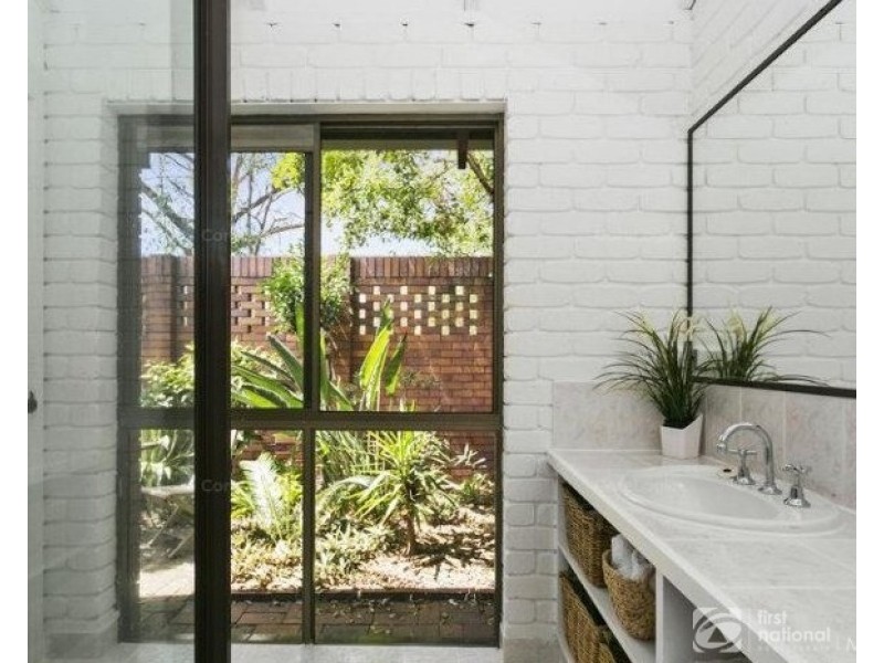 73 Tallai Road, Tallai QLD 4213