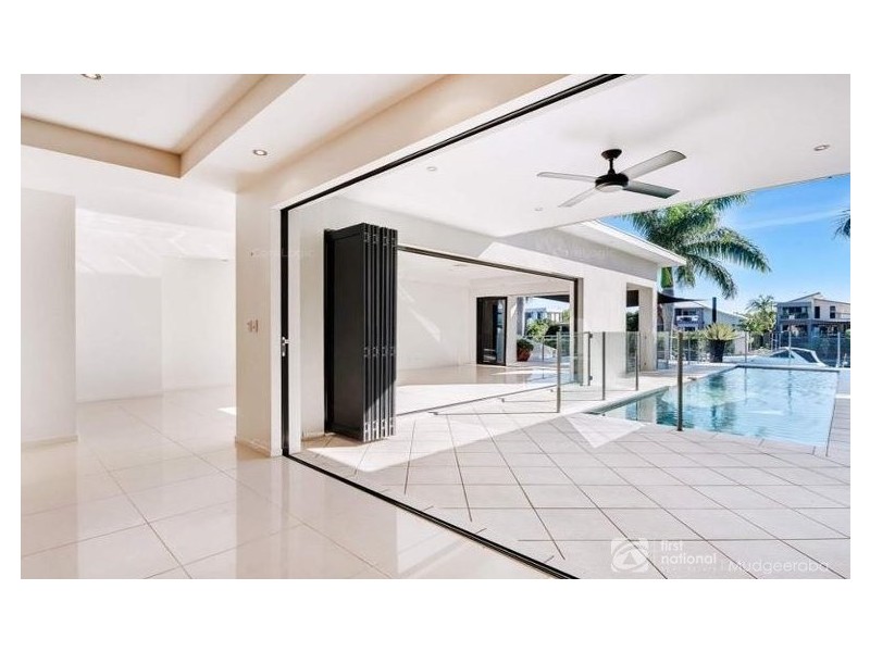 44 Coomera Court, Helensvale QLD 4212