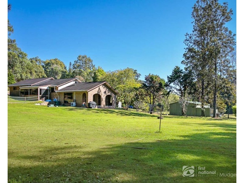 11 Warra Court, Mudgeeraba QLD 4213