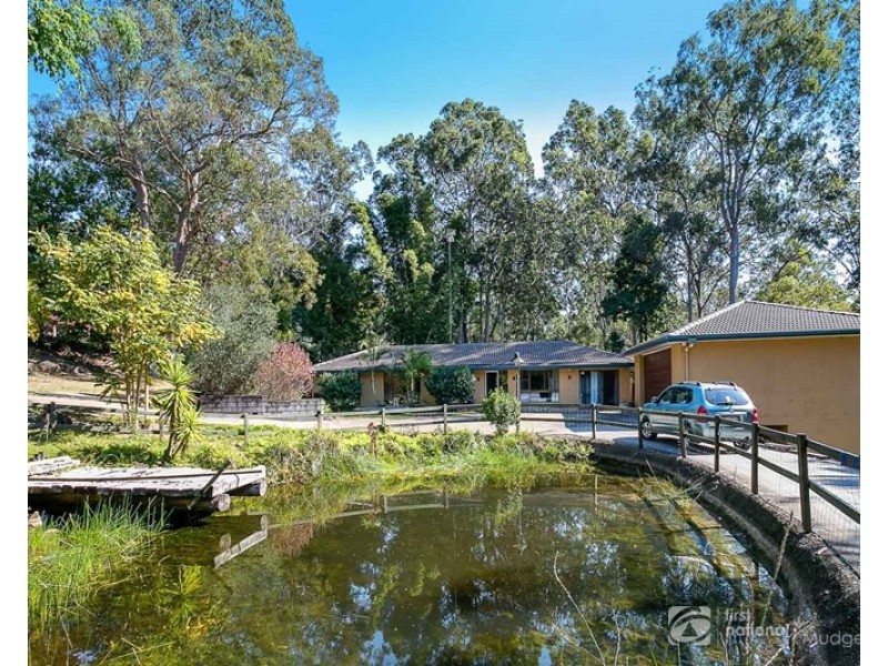 13 Wallaby Drive, Mudgeeraba QLD 4213