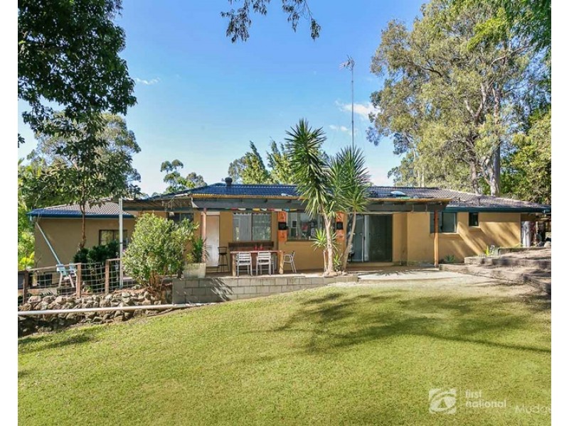13 Wallaby Drive, Mudgeeraba QLD 4213
