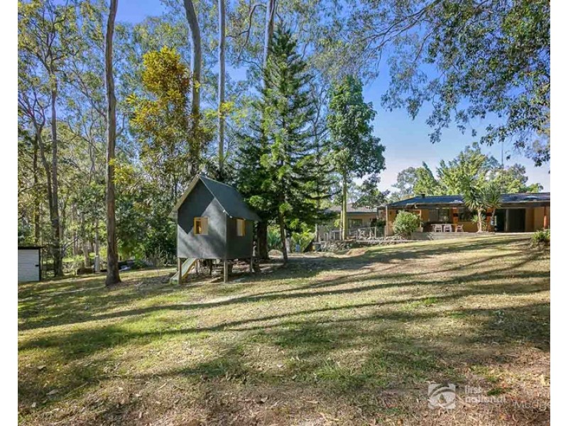 13 Wallaby Drive, Mudgeeraba QLD 4213