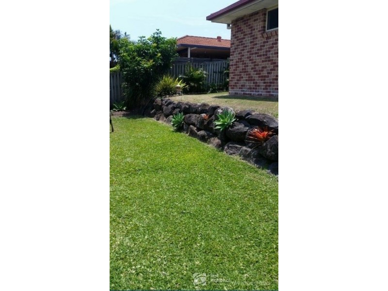 83 Casuarina Drive, Elanora QLD 4221