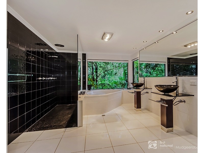2207 Springbrook Road, Springbrook QLD 4213