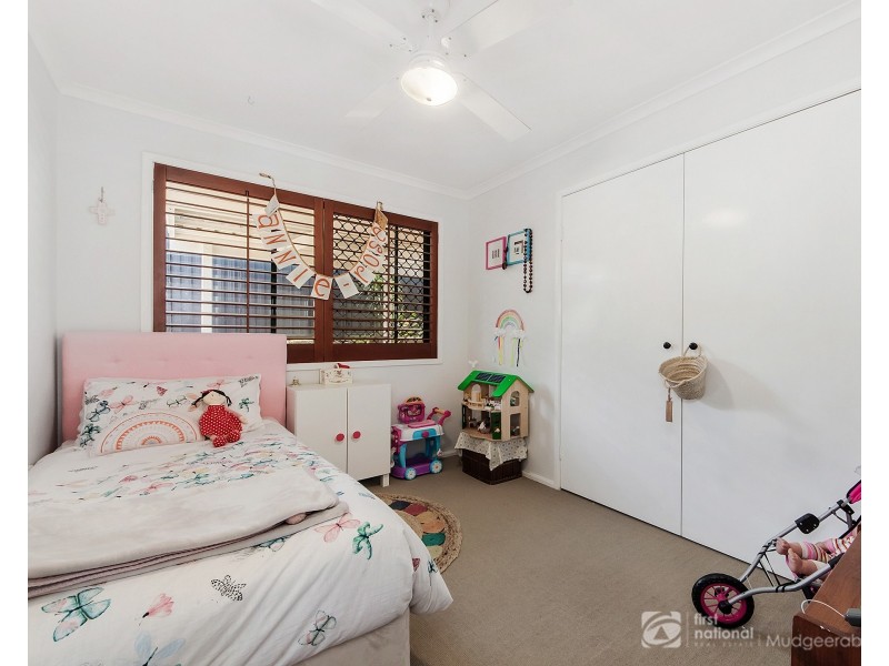 6 Parklake Drive, Mudgeeraba QLD 4213