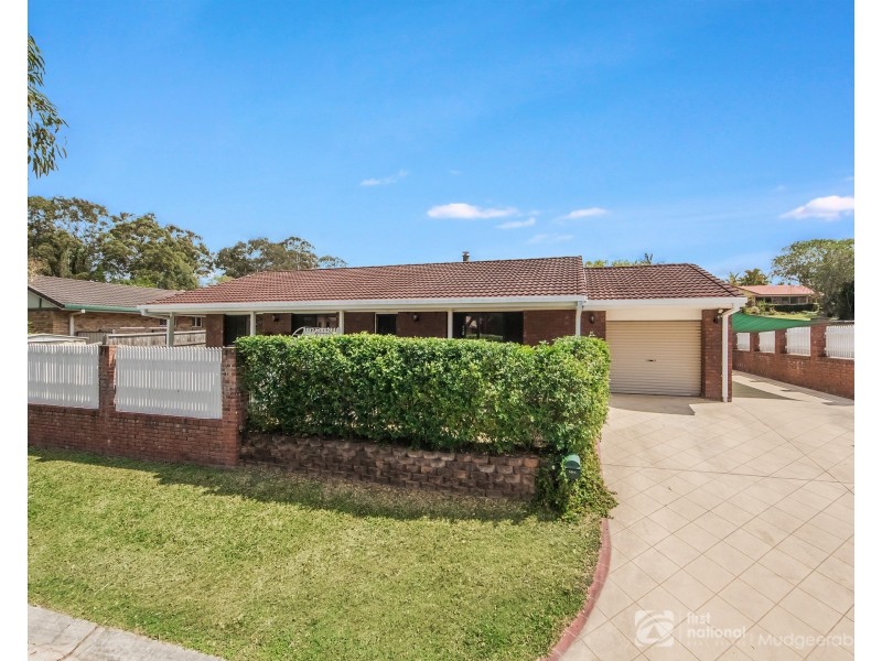 6 Parklake Drive, Mudgeeraba QLD 4213