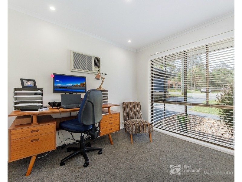 4 Kiowa Drive, Mudgeeraba QLD 4213