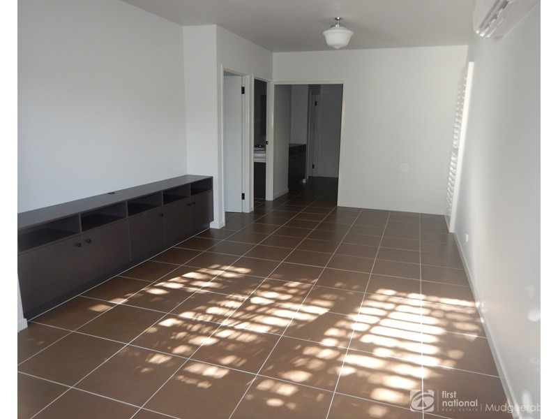 10 Sarath Street, Mudgeeraba QLD 4213