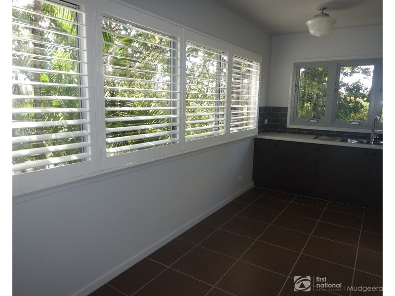10 Sarath Street, Mudgeeraba QLD 4213