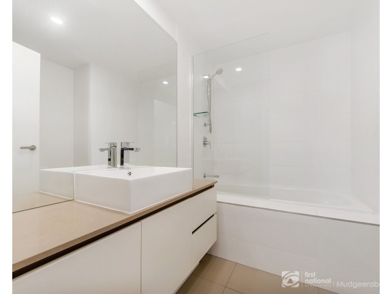 22/10 Ben Lexcen Place, Robina QLD 4226