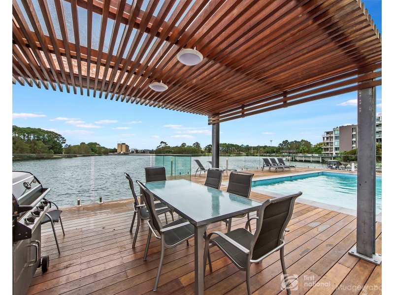 22/10 Ben Lexcen Place, Robina QLD 4226