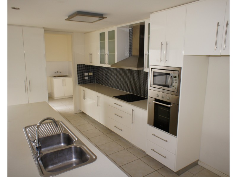 3 Koolang Crescent, Reedy Creek QLD 4227