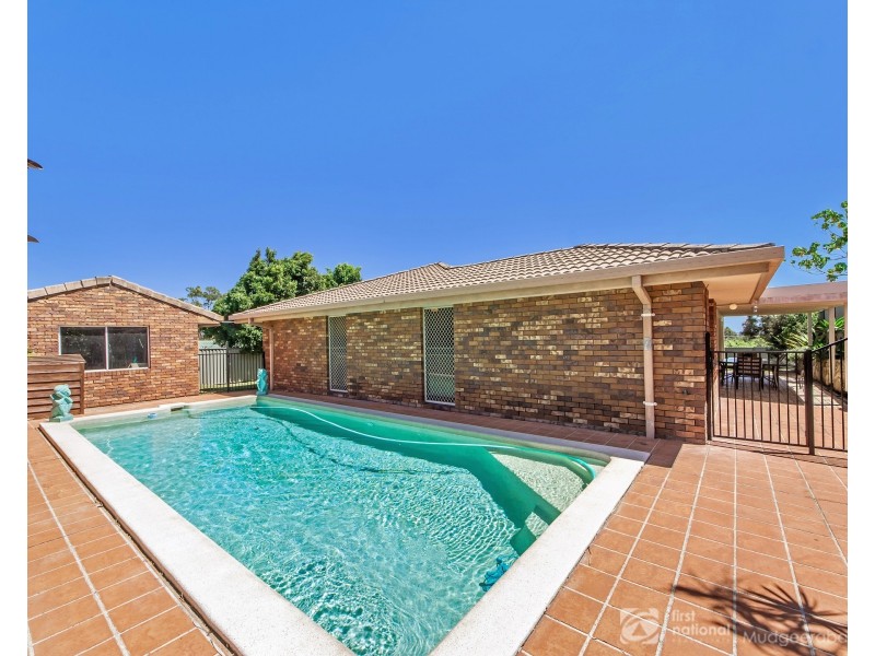 13 Rainbow Drive, Mudgeeraba QLD 4213