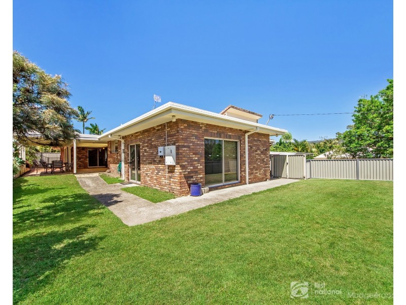 13 Rainbow Drive, Mudgeeraba QLD 4213