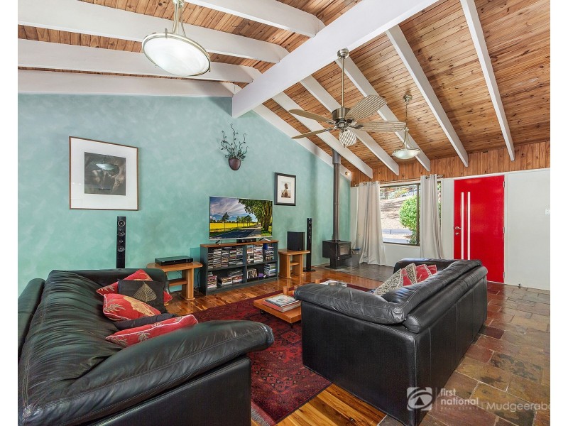 35 Thredbo Drive, Worongary QLD 4213