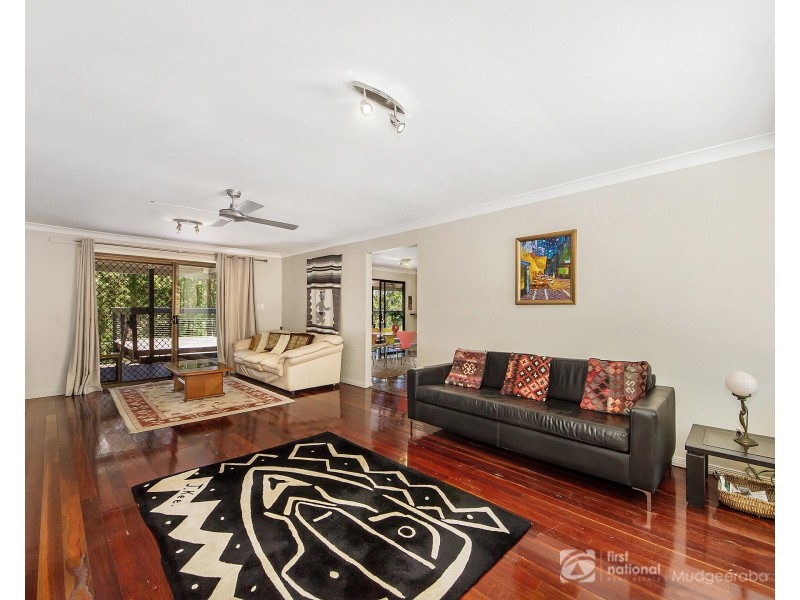 35 Thredbo Drive, Worongary QLD 4213