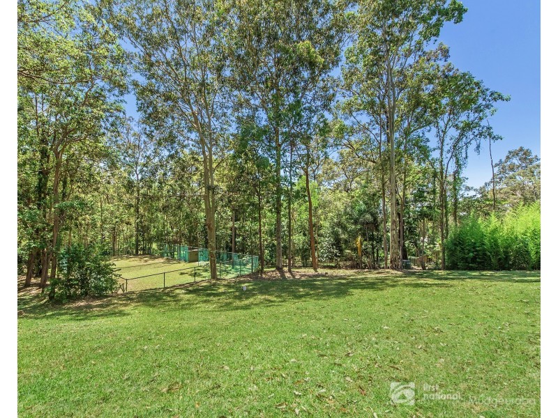 35 Thredbo Drive, Worongary QLD 4213