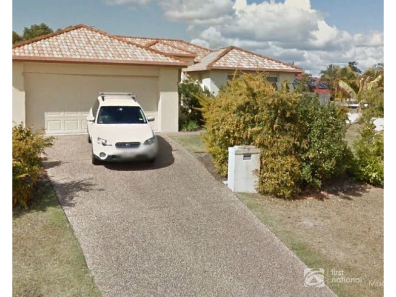 40 Maltravers Drive, Arundel QLD 4214