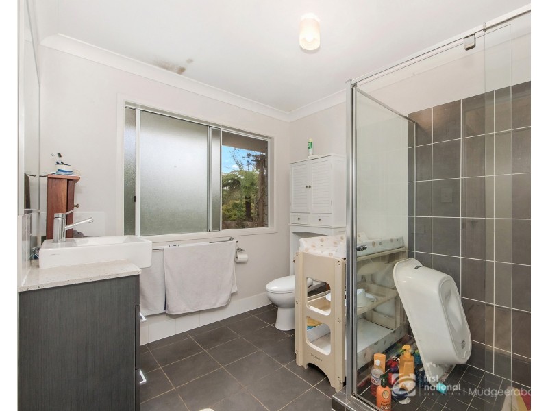 12 Lloyds Road, Springbrook QLD 4213