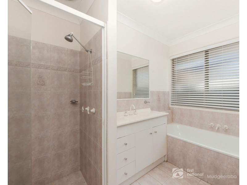 5 Colonial Court, Mudgeeraba QLD 4213