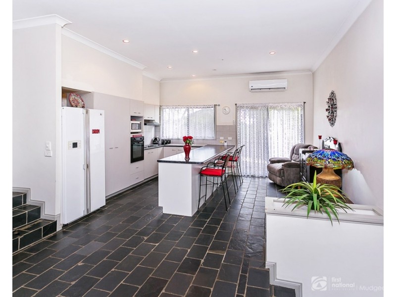 30 Nolan Street, Tallai QLD 4213