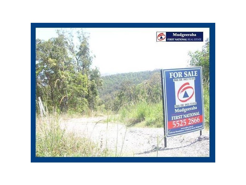 352 Chesterfield Drive, Bonogin QLD 4213