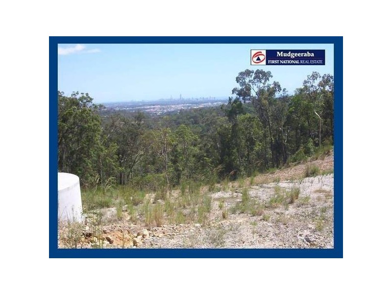 352 Chesterfield Drive, Bonogin QLD 4213