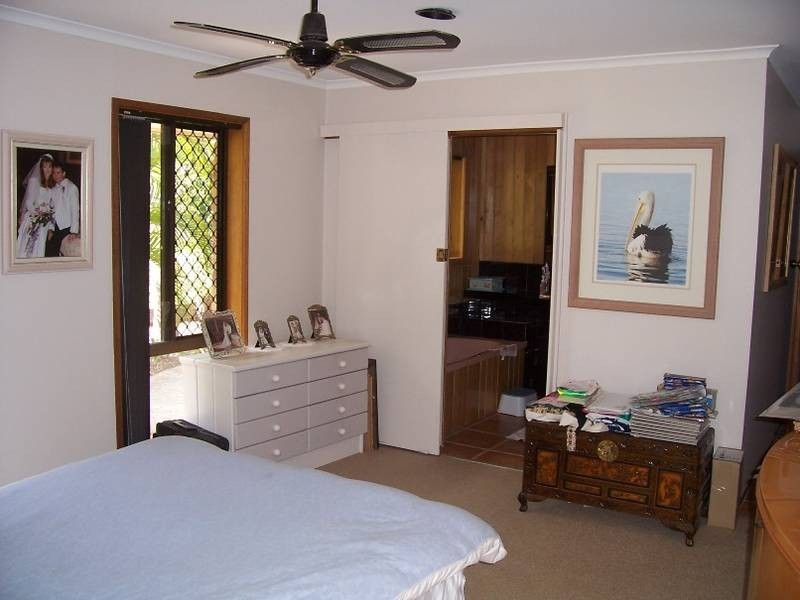 15 Baron Court, Tallai QLD 4213