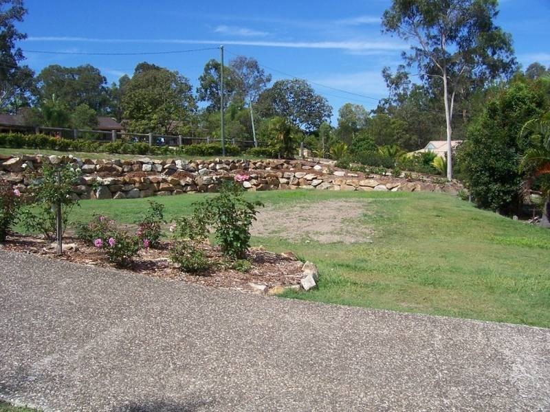 15 Baron Court, Tallai QLD 4213