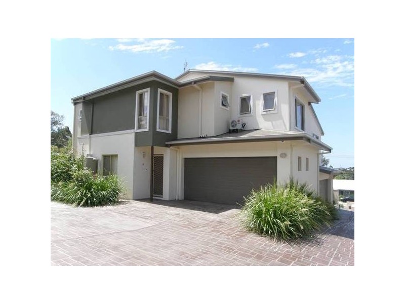 2/21 Robert Street, Mudgeeraba QLD 4213