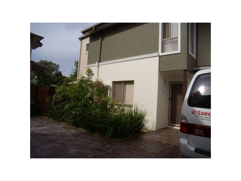 2/21 Robert Street, Mudgeeraba QLD 4213