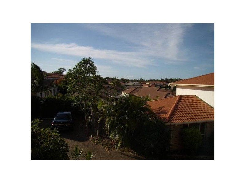 6/2 Penda Court, Merrimac QLD 4226