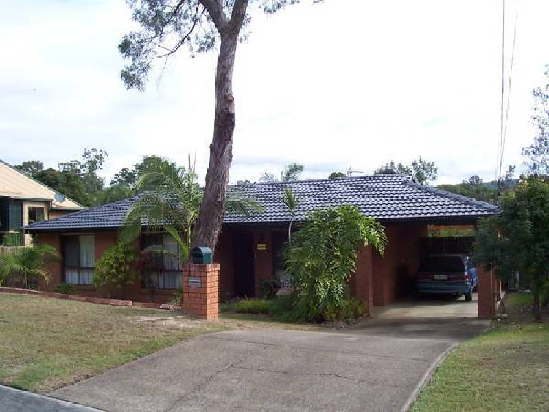 33 Moonbeam Parade, Mudgeeraba QLD 4213