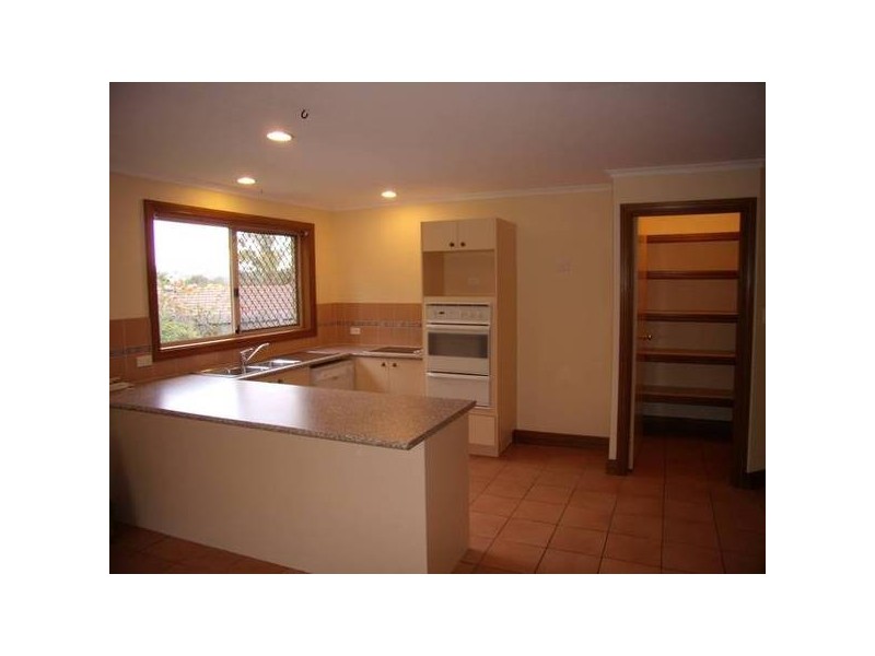 Injune Place, Mudgeeraba QLD 4213